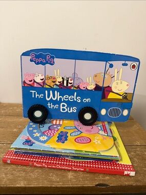Peppa Pig Bright Multicolor Book Set - Peppa Pig